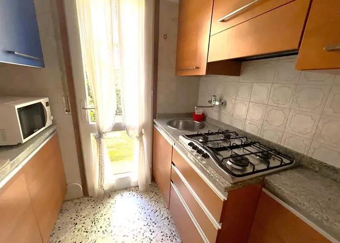 شقة Castorini 3 *